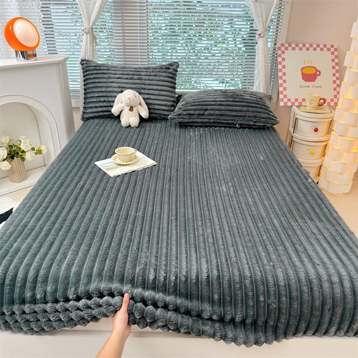 91家纺网 家纺一手货源 找家纺 馨乐家纺 2025新款A类300g兔毛抽条床笠 深灰-床笠