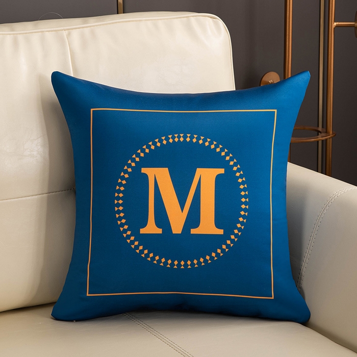 91家纺网 家纺一手货源 找家纺 新奇异 2025新款马仕仿真丝抱枕（支持定制）FA深蓝字母