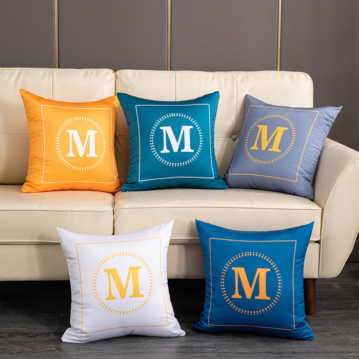 91家纺网 家纺一手货源 找家纺 新奇异 2025新款马仕仿真丝抱枕（支持定制） 组合图仅供展示