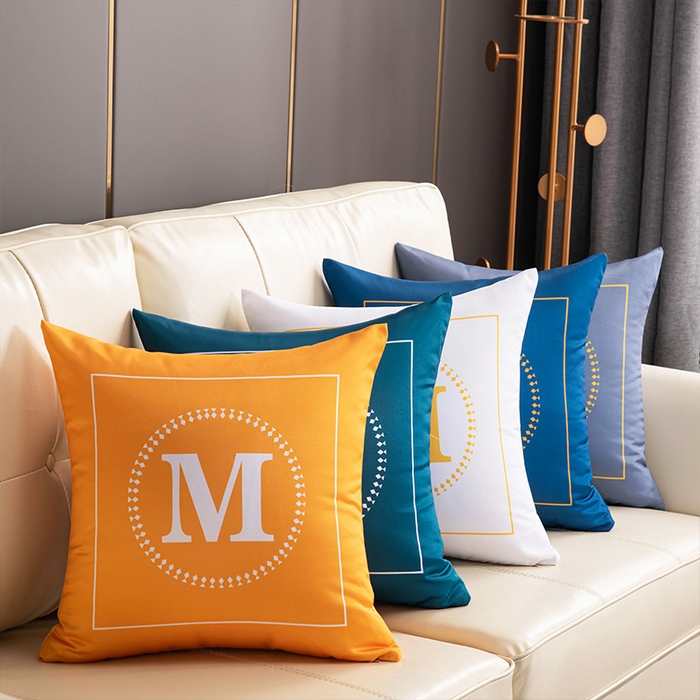 91家纺网 家纺一手货源 找家纺 新奇异 2025新款马仕仿真丝抱枕（支持定制） 组合图仅供展示