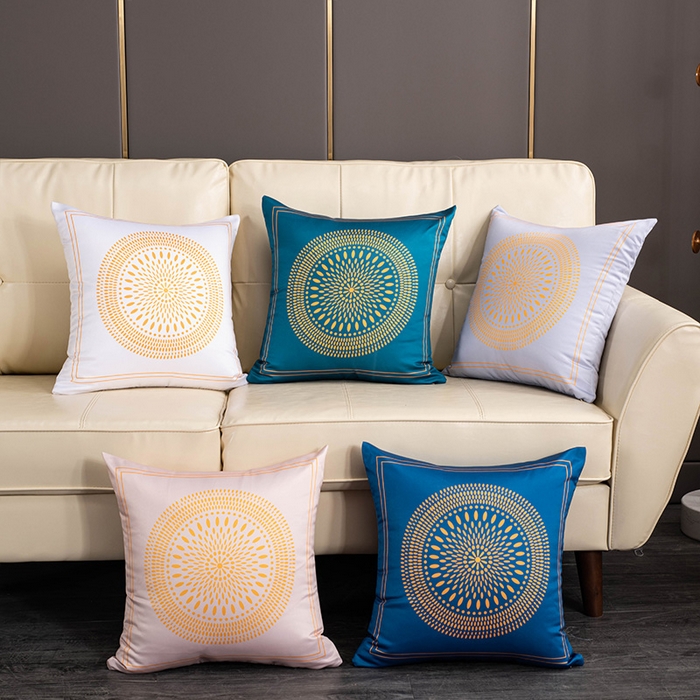 91家纺网 家纺一手货源 找家纺 新奇异 2025新款马仕仿真丝抱枕（支持定制） 组合图仅供展示