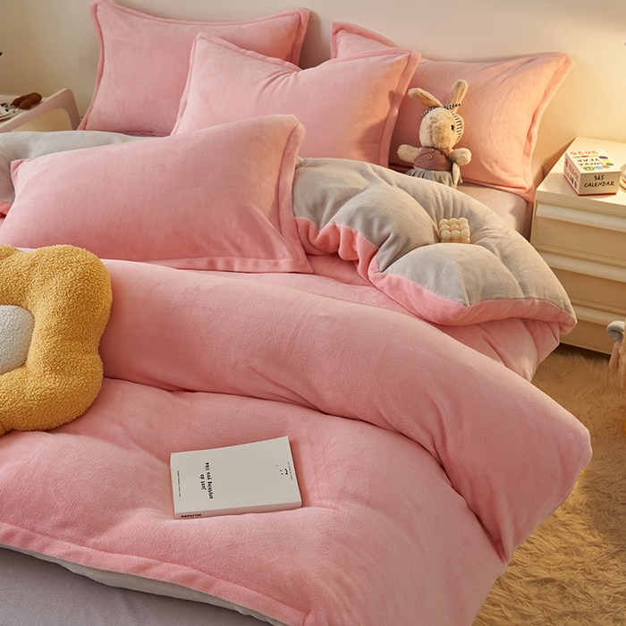 91家纺网 家纺一手货源 找家纺 （总）2025新款多巴胺小红书纯色牛奶绒四件套牛奶绒被套跨境定制-风格二