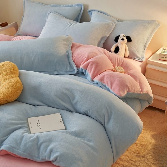 91家纺网 家纺一手货源 找家纺 （总）2025新款多巴胺小红书纯色牛奶绒四件套牛奶绒被套跨境定制-风格二