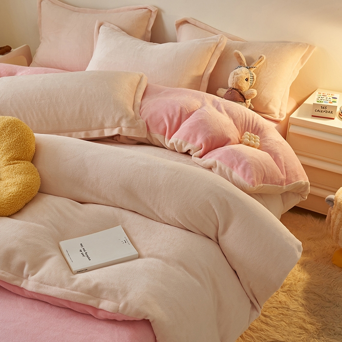 91家纺网 家纺一手货源 找家纺 （总）2025新款多巴胺小红书纯色牛奶绒四件套牛奶绒被套跨境定制-风格二
