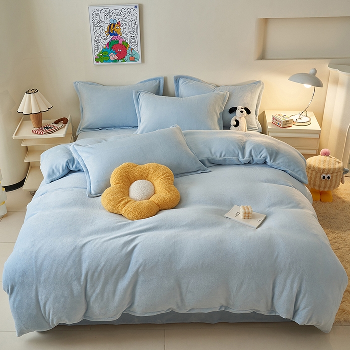91家纺网 家纺一手货源 找家纺 2025新款多巴胺小红书纯色牛奶绒四件套牛奶绒被套跨境定制-风格二 天蓝
