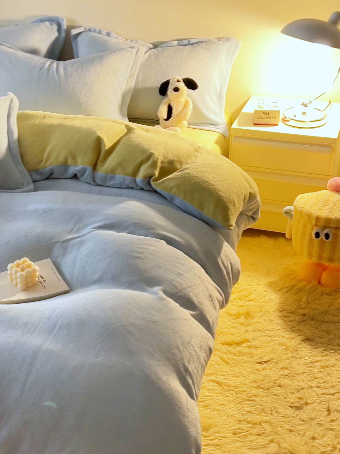 91家纺网 家纺一手货源 找家纺 2025新款多巴胺小红书纯色牛奶绒四件套牛奶绒被套跨境定制-风格二 天蓝橄榄绿