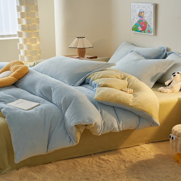 91家纺网 家纺一手货源 找家纺 2025新款多巴胺小红书纯色牛奶绒四件套牛奶绒被套跨境定制-风格二 天蓝橄榄绿