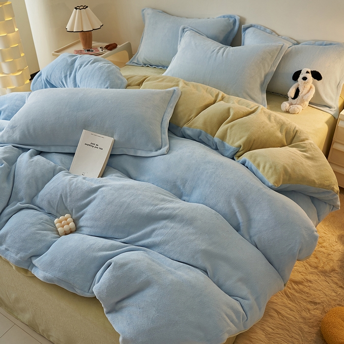 91家纺网 家纺一手货源 找家纺 2025新款多巴胺小红书纯色牛奶绒四件套牛奶绒被套跨境定制-风格二 天蓝橄榄绿