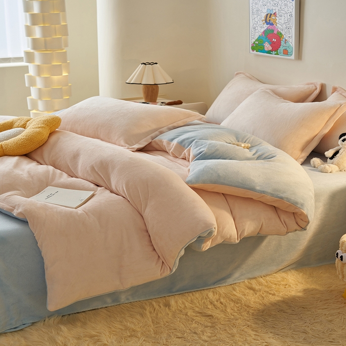 91家纺网 家纺一手货源 找家纺 2025新款多巴胺小红书纯色牛奶绒四件套牛奶绒被套跨境定制-风格二 奶油天蓝