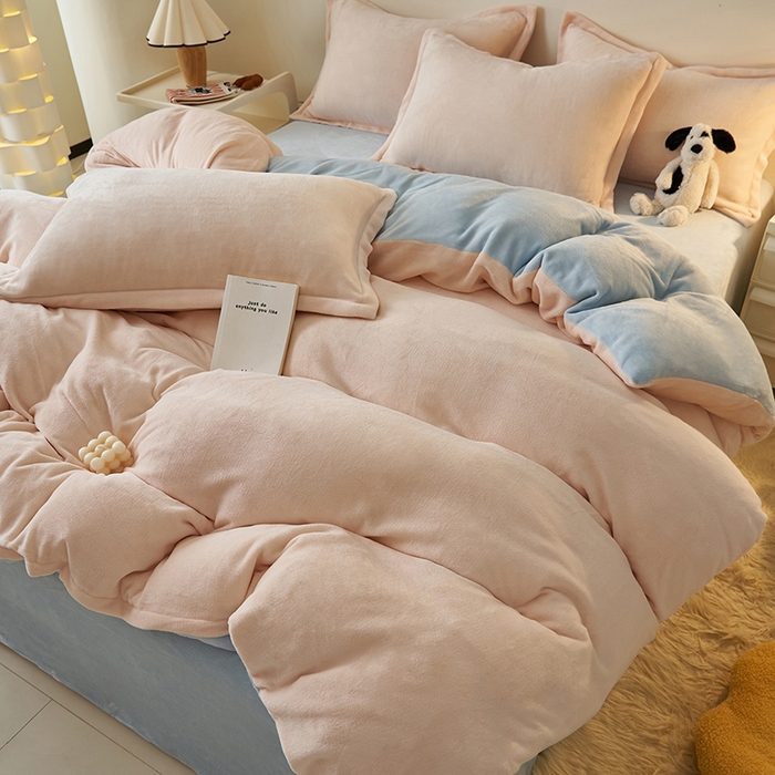 91家纺网 家纺一手货源 找家纺 2025新款多巴胺小红书纯色牛奶绒四件套牛奶绒被套跨境定制-风格二 奶油天蓝