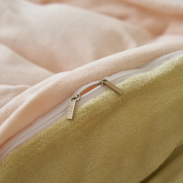 91家纺网 家纺一手货源 找家纺 2025新款多巴胺小红书纯色牛奶绒四件套牛奶绒被套跨境定制-风格二 奶油橄榄绿
