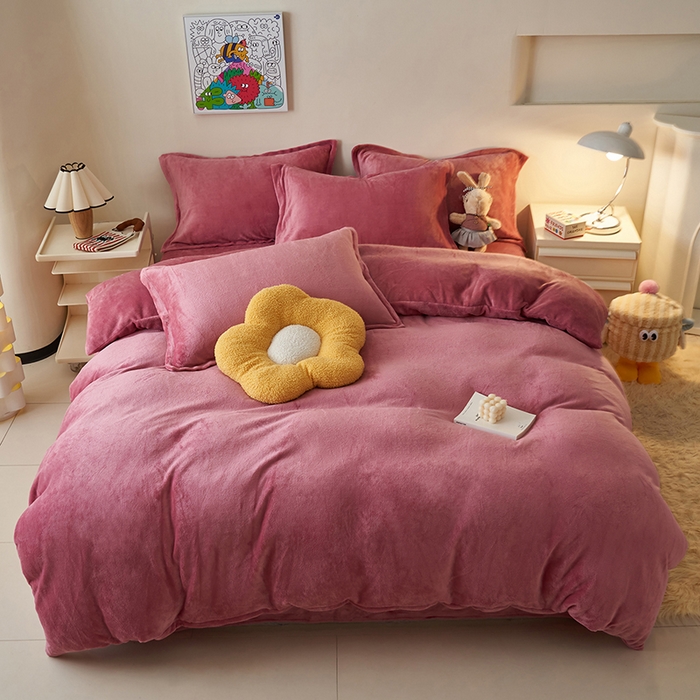 91家纺网 家纺一手货源 找家纺 2025新款多巴胺小红书纯色牛奶绒四件套牛奶绒被套跨境定制-风格二 豆沙