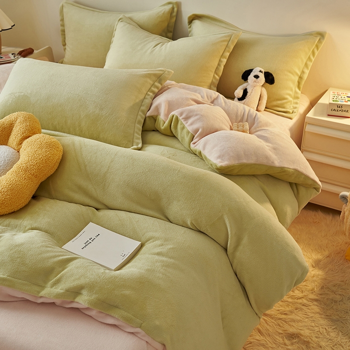 2025新款多巴胺小红书纯色牛奶绒四件套牛奶绒被套跨境定制-风格二 橄榄绿奶油