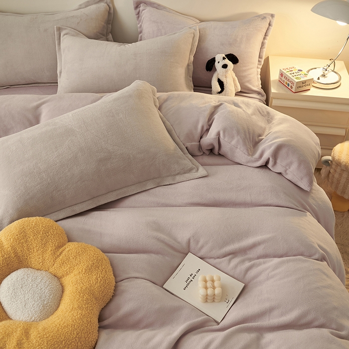 91家纺网 家纺一手货源 找家纺 2025新款多巴胺小红书纯色牛奶绒四件套牛奶绒被套跨境定制-风格二 雅致灰