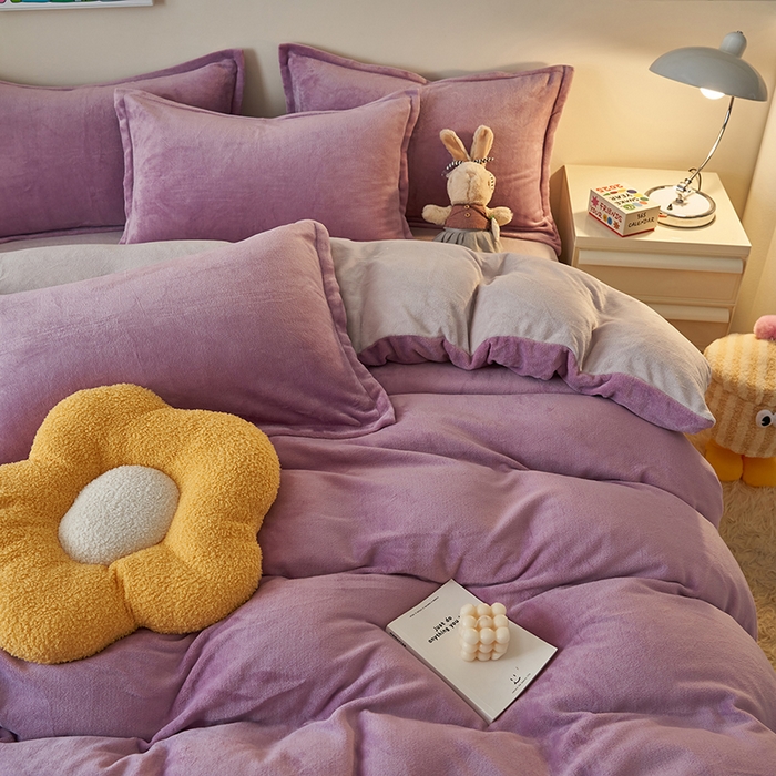 91家纺网 家纺一手货源 找家纺 2025新款多巴胺小红书纯色牛奶绒四件套牛奶绒被套跨境定制-风格二 优雅紫灰