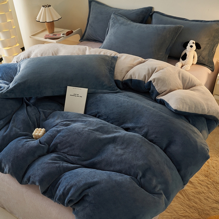 91家纺网 家纺一手货源 找家纺 2025新款多巴胺小红书纯色牛奶绒四件套牛奶绒被套跨境定制-风格二 宾利蓝灰