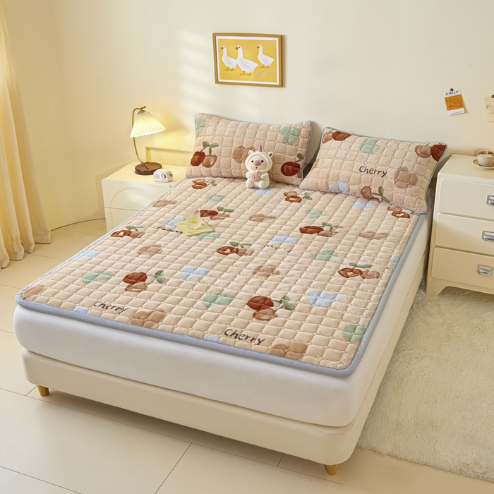 91家纺网 家纺一手货源 找家纺 （总）卡伦家纺 2025新款A类牛奶绒夹棉加厚床垫单人双人床垫保护垫