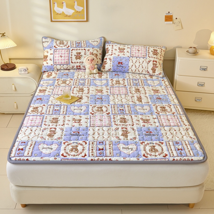 91家纺网 家纺一手货源 找家纺 （总）卡伦家纺 2025新款A类牛奶绒夹棉加厚床垫单人双人床垫保护垫