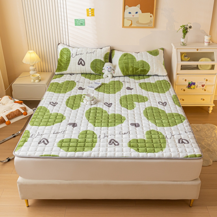 91家纺网 家纺一手货源 找家纺 （总）卡伦家纺 2025新款A类牛奶绒夹棉加厚床垫单人双人床垫保护垫