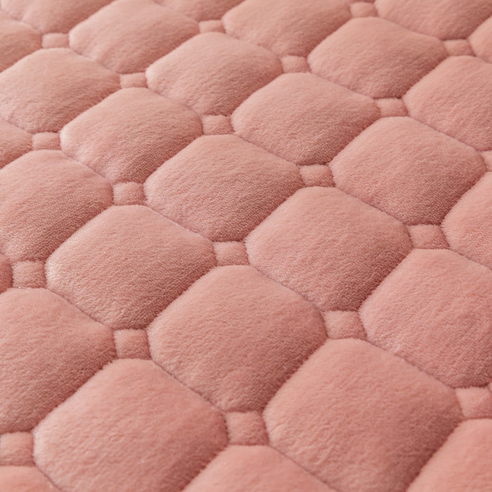 91家纺网 家纺一手货源 找家纺 卡伦家纺 2025新款A类牛奶绒夹棉加厚床垫单人双人床垫保护垫 红豆沙