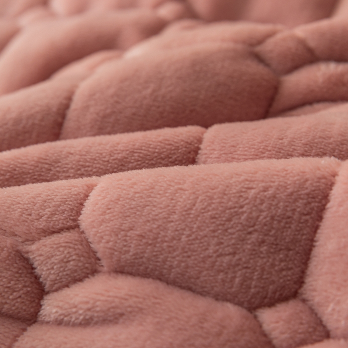 91家纺网 家纺一手货源 找家纺 卡伦家纺 2025新款A类牛奶绒夹棉加厚床垫单人双人床垫保护垫 红豆沙