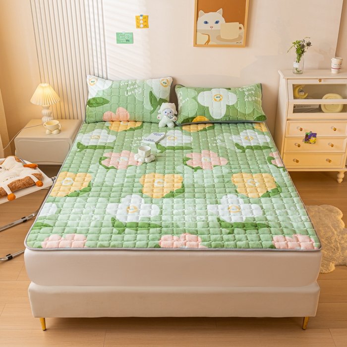 卡伦家纺 2025新款A类牛奶绒夹棉加厚床垫单人双人床垫保护垫 花之谷