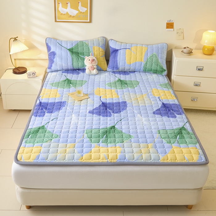 卡伦家纺 2025新款A类牛奶绒夹棉加厚床垫单人双人床垫保护垫 金叶飘香