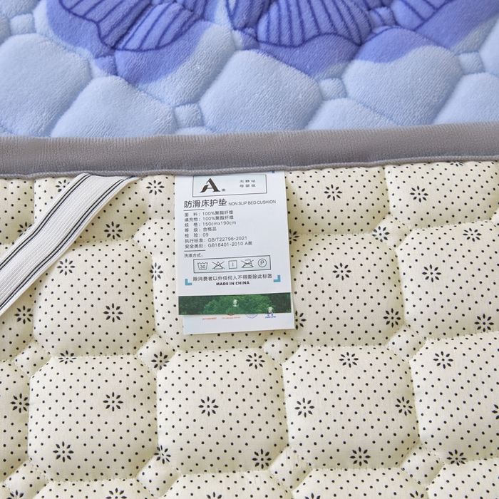 91家纺网 家纺一手货源 找家纺 卡伦家纺 2025新款A类牛奶绒夹棉加厚床垫单人双人床垫保护垫 金叶飘香