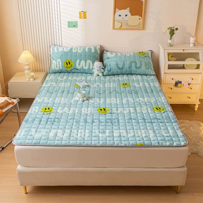 卡伦家纺 2025新款A类牛奶绒夹棉加厚床垫单人双人床垫保护垫 梦想创造家