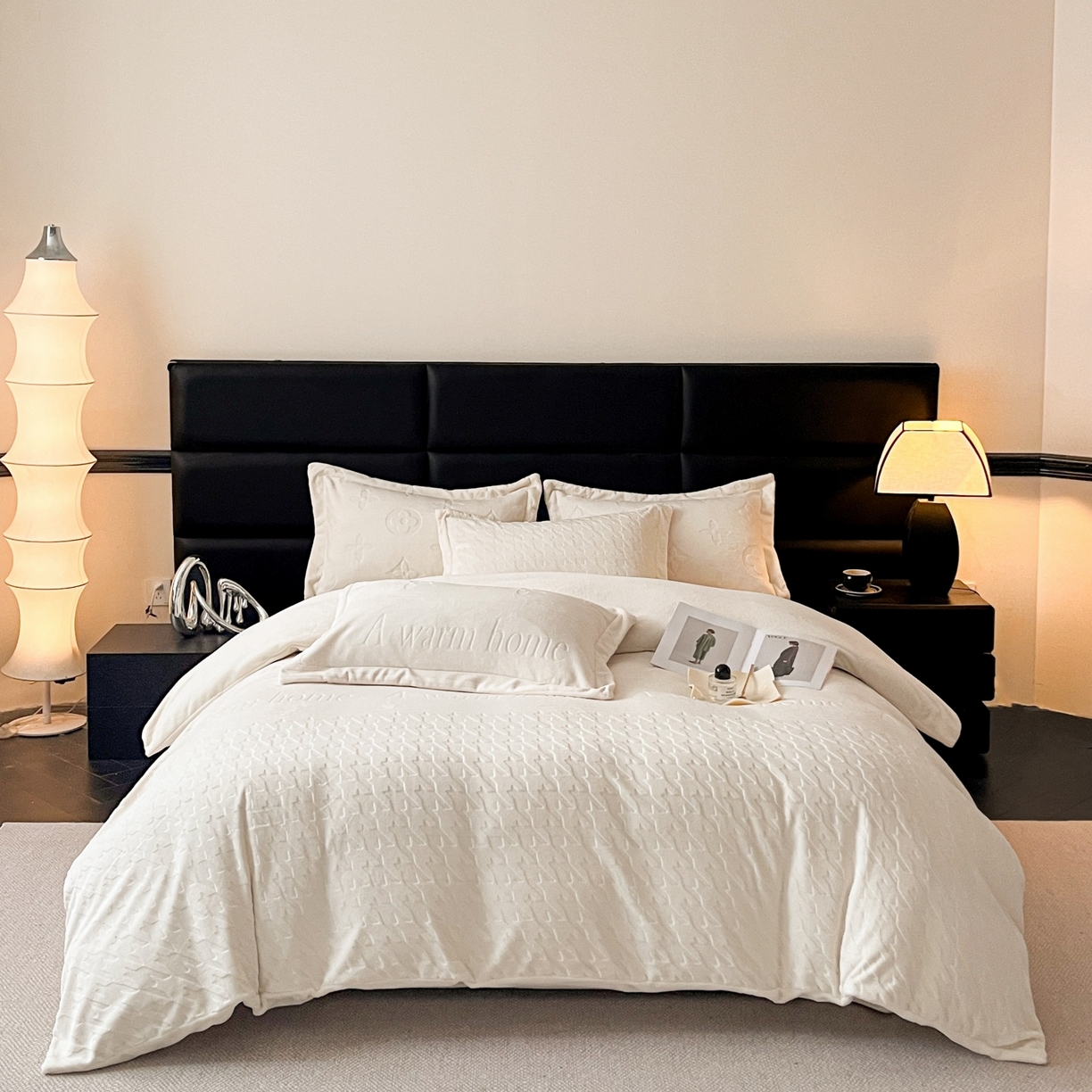 91家纺网 家纺一手货源 找家纺 （总）爱家（原缔乐家纺） 2025新款A类牛奶雕花绒四件套 浪漫主义系列（床盖加20）