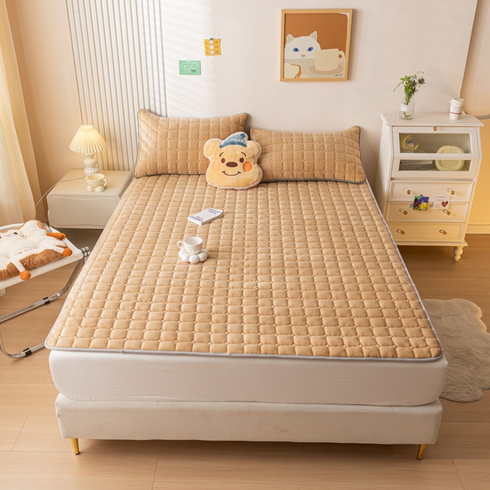 卡伦家纺 2025新款A类牛奶绒夹棉加厚床垫单人双人床垫保护垫 香槟金