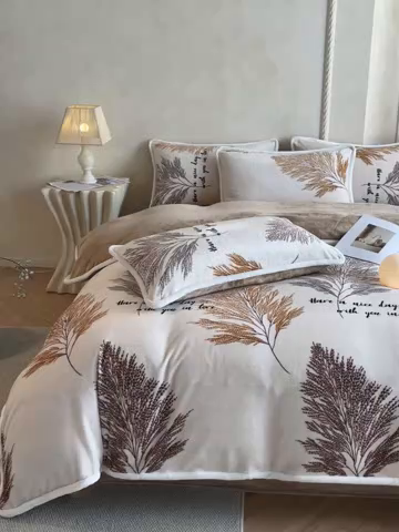 91家纺网 家纺一手货源 找家纺 诺梵2025新款牛8斤奶绒印花包边四件套安夏