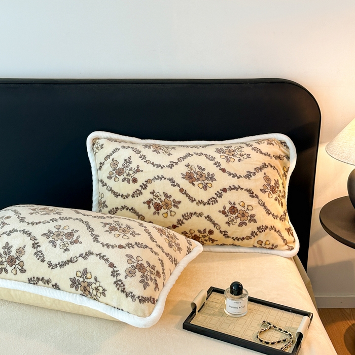 91家纺网 家纺一手货源 找家纺 诺梵2025新款牛8斤奶绒印花包边四件套丛草集