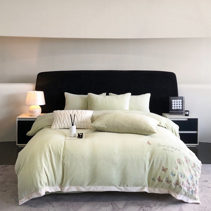 新印象 2025秋冬新款宽边高克重牛奶绒绣花款四件套 蝶之舞-绿