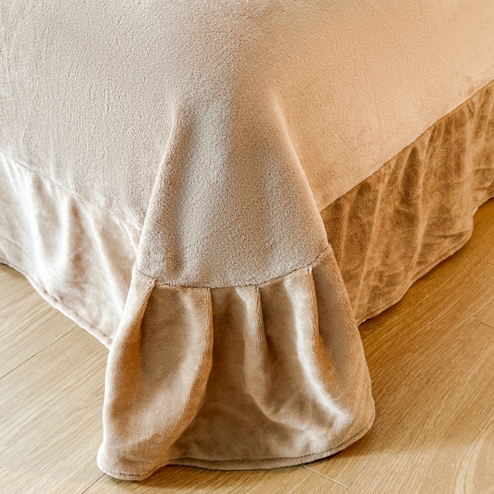 91家纺网 家纺一手货源 找家纺 诺梵2025新款牛8斤奶绒印花包边四件套乖乖熊