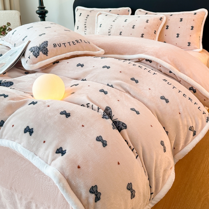 诺梵2025新款牛8斤奶绒印花包边四件套蝴蝶结