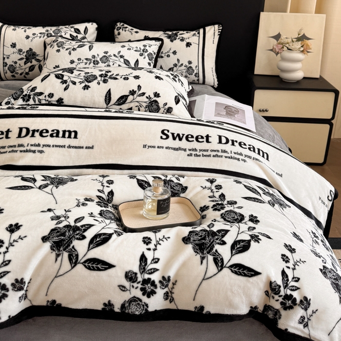 91家纺网 家纺一手货源 找家纺 诺梵2025新款牛8斤奶绒印花包边四件套花野