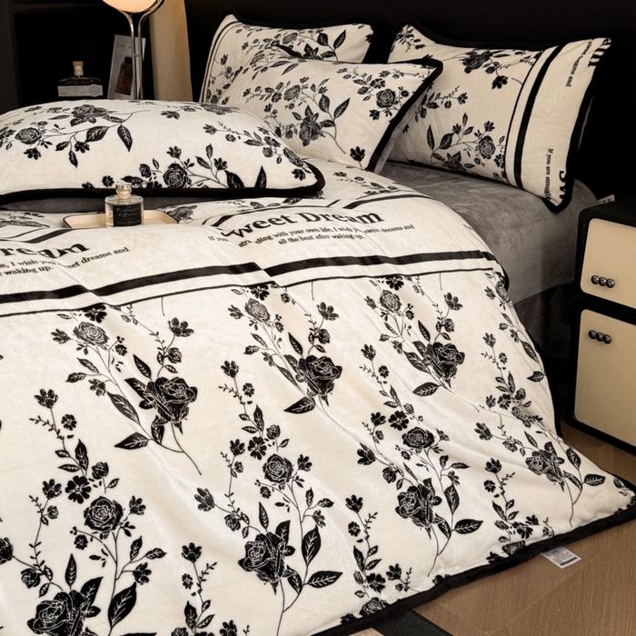 91家纺网 家纺一手货源 找家纺 诺梵2025新款牛8斤奶绒印花包边四件套花野