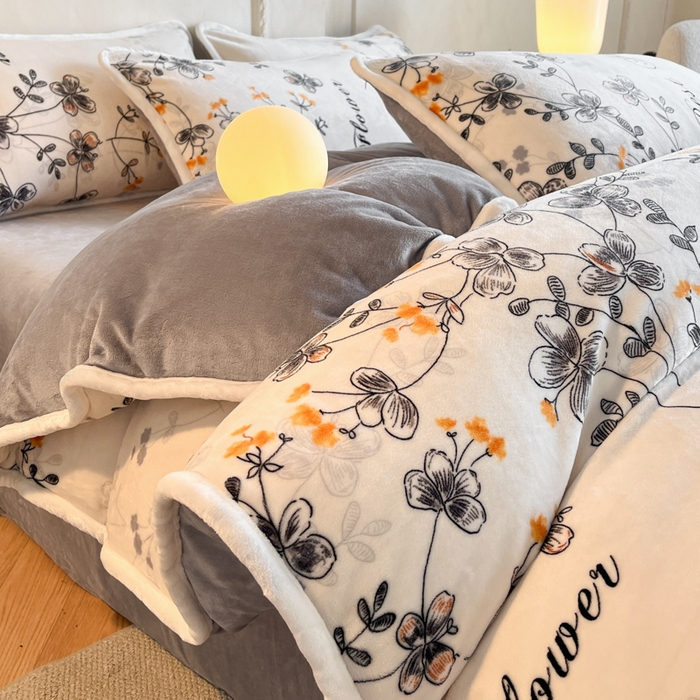 91家纺网 家纺一手货源 找家纺 诺梵2025新款牛8斤奶绒印花包边四件套花枝语