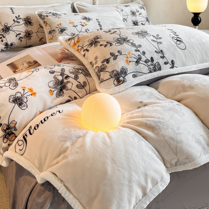 91家纺网 家纺一手货源 找家纺 诺梵2025新款牛8斤奶绒印花包边四件套花枝语