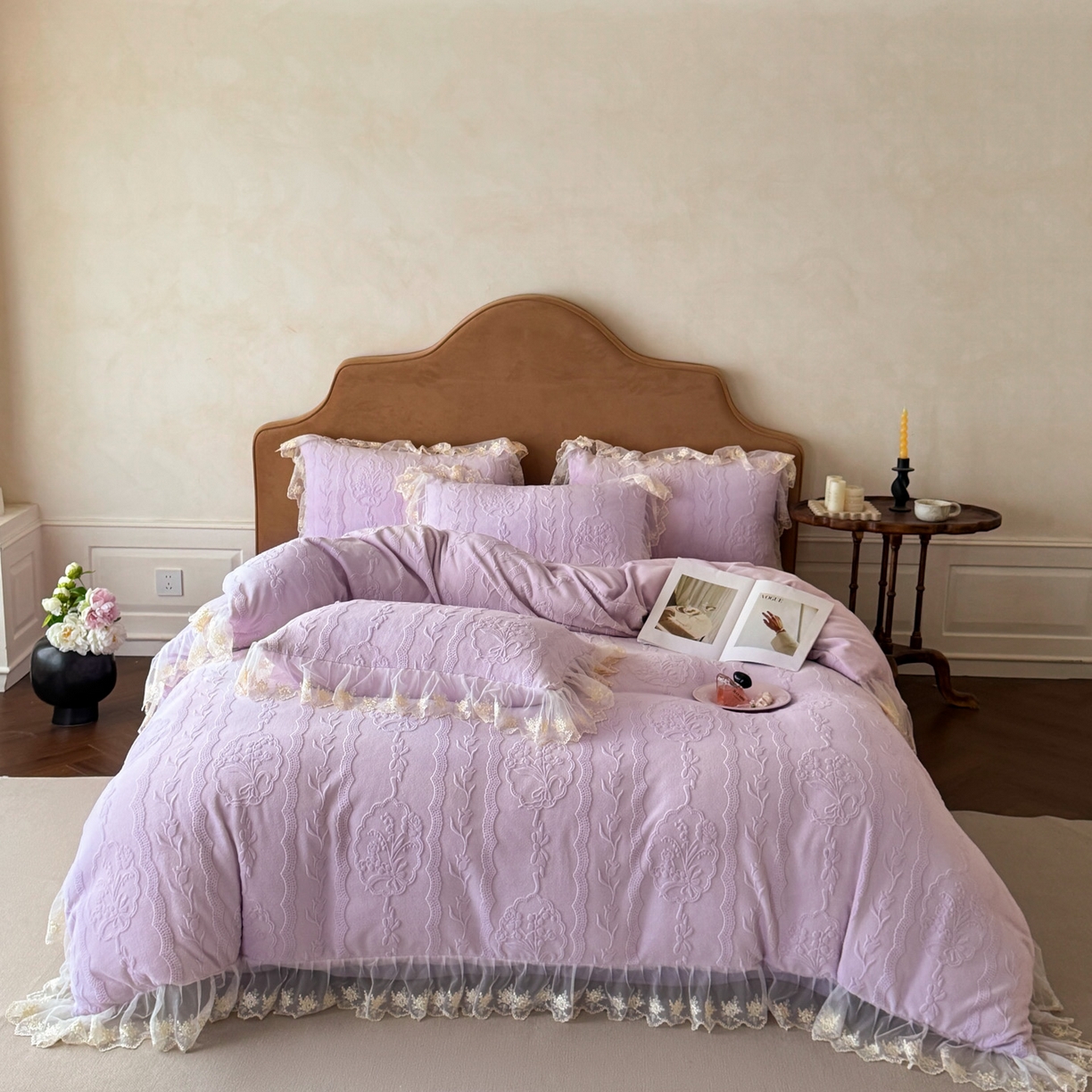 91家纺网 家纺一手货源 找家纺 爱家（原缔乐家纺） 2025新款A类牛奶雕花绒四件套 铃兰花系列 铃兰花-梦幻紫