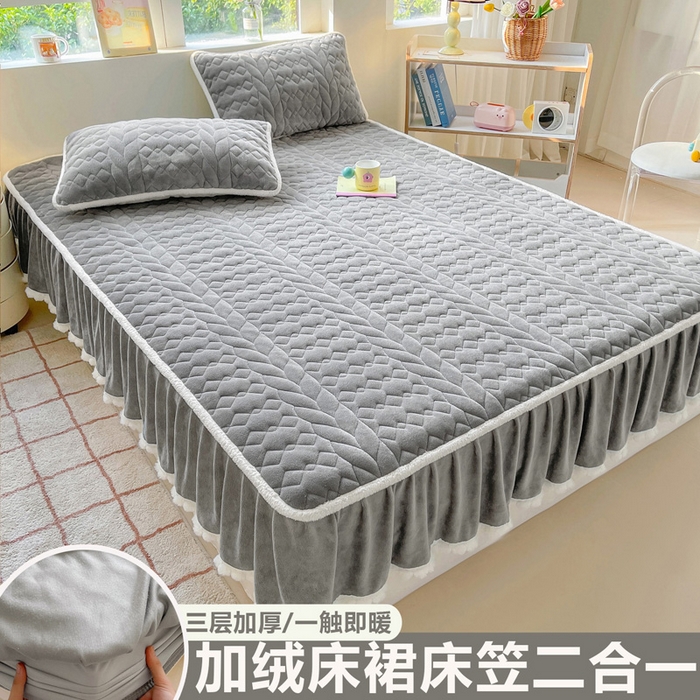 91家纺网 家纺一手货源 找家纺 （总）眠势力 2025新款牛奶绒床笠夹棉加厚保暖床垫保护套韩版床裙床笠二合一毛球球带裙边款