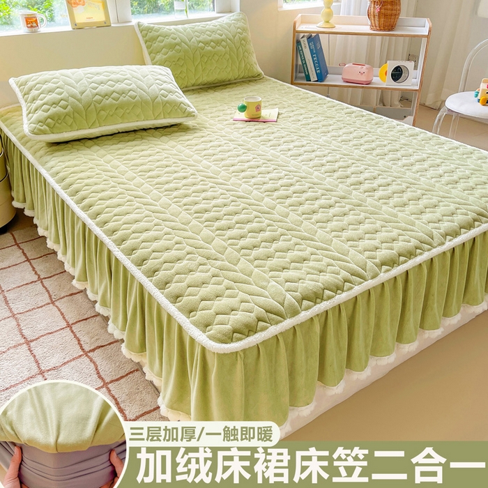 91家纺网 家纺一手货源 找家纺 （总）眠势力 2025新款牛奶绒床笠夹棉加厚保暖床垫保护套韩版床裙床笠二合一毛球球带裙边款
