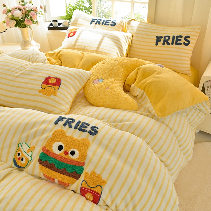 91家纺网 家纺一手货源 找家纺 （总）炫拼家纺 2025新款条纹印花卡通毛巾绣加厚牛奶绒四件套