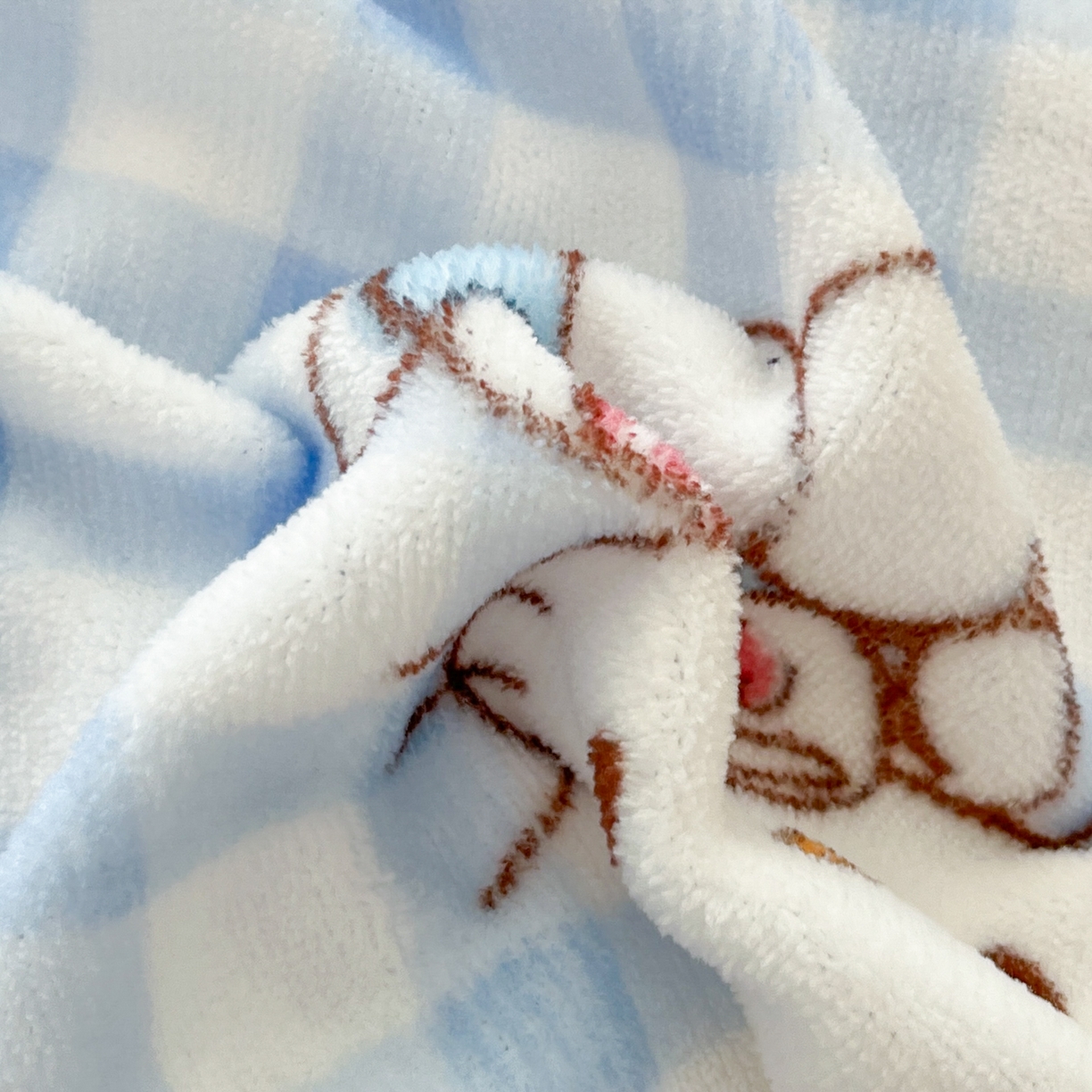 91家纺网 家纺一手货源 找家纺 金爱家 2025新款三丽鸥牛奶绒床笠单床笠床笠单件 绒单品-甜心kt蓝