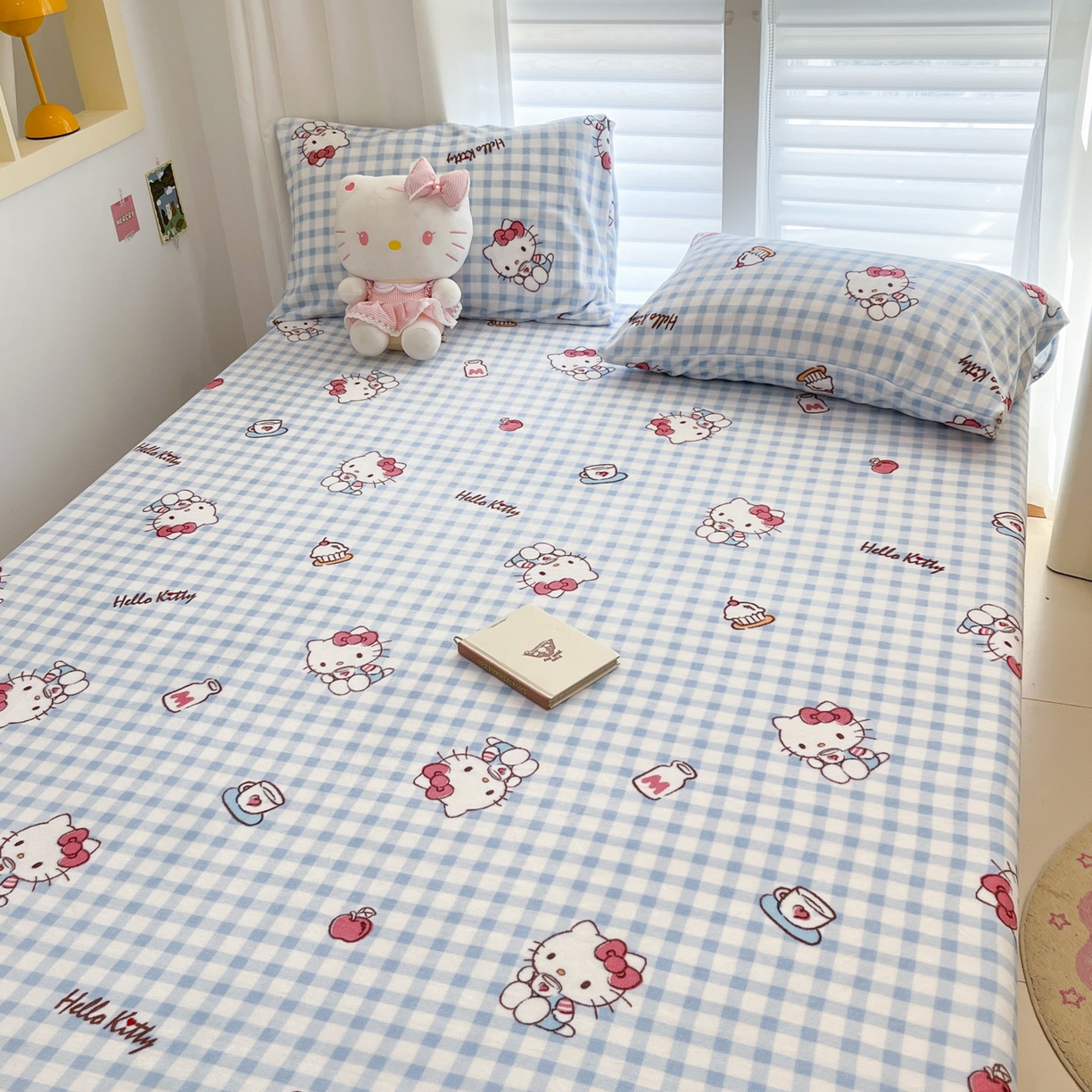 91家纺网 家纺一手货源 找家纺 金爱家 2025新款三丽鸥牛奶绒床笠单床笠床笠单件 绒单品-甜心kt蓝