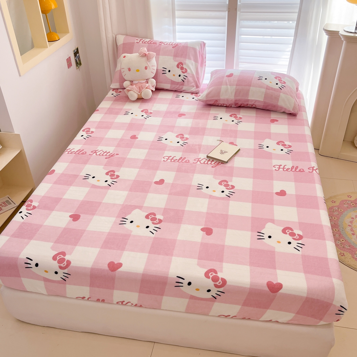 91家纺网 家纺一手货源 找家纺 金爱家 2025新款三丽鸥牛奶绒床笠单床笠床笠单件 绒单品-粉梦kt