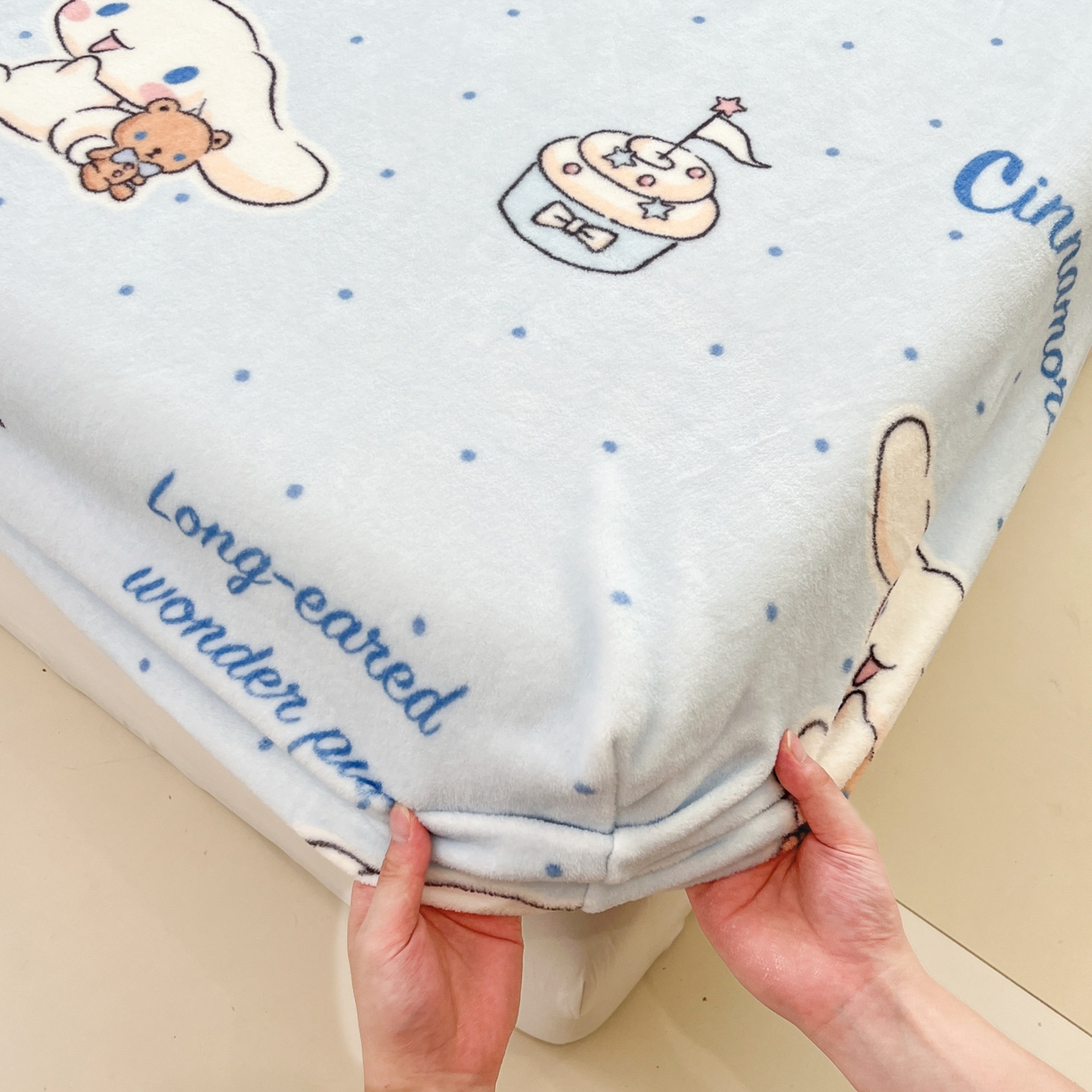 91家纺网 家纺一手货源 找家纺 金爱家 2025新款三丽鸥牛奶绒床笠单床笠床笠单件 绒单品-蓝蓝玉桂狗