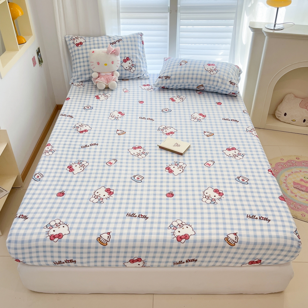 91家纺网 家纺一手货源 找家纺 金爱家 2025新款三丽鸥牛奶绒床笠单床笠床笠单件 绒单品-甜心kt蓝