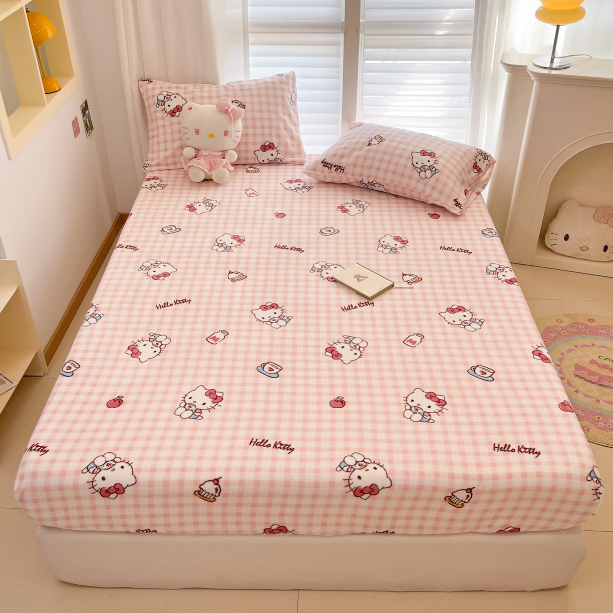 91家纺网 家纺一手货源 找家纺 金爱家 2025新款三丽鸥牛奶绒床笠单床笠床笠单件 绒单品-甜心kt粉